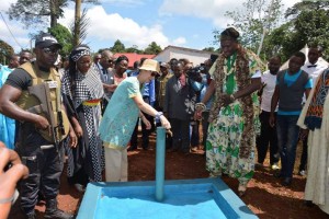 inauguration Project d'eau Bangoua 2015