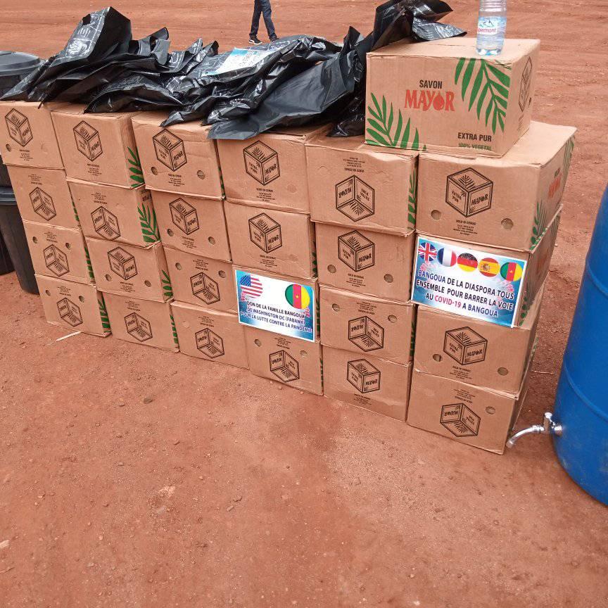 COVID-19: CEREMONIE DE REMISE D’UN IMPORTANT LOT DE DONS A BANGOUA CE 19 AVRIL 2020