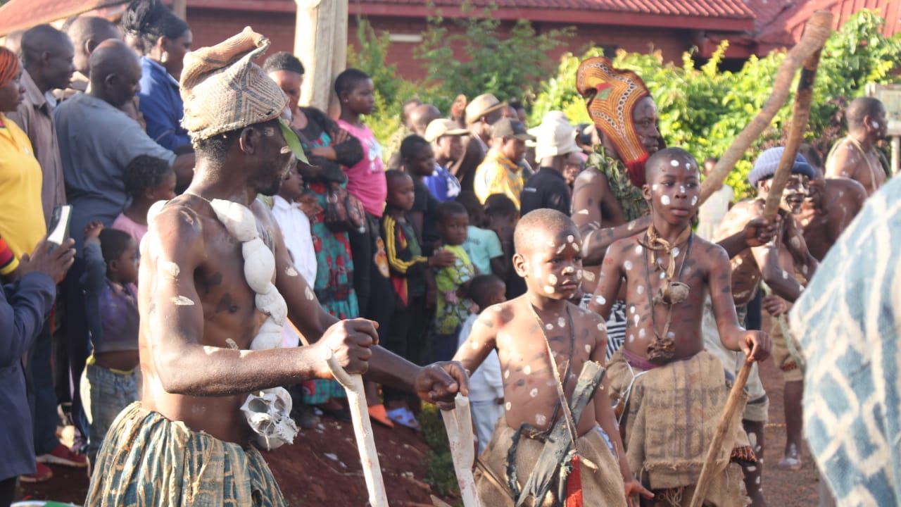 Immersion culturelle fascinante dans le Cours de Langue Bangoua 2023, sous le patronage bienveillant de sa Majesté le Roi Bangoua